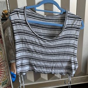 Cropped stripe shirt